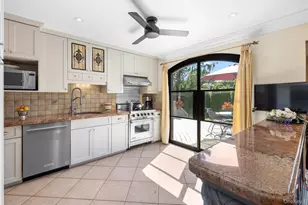 14 John Dr, Old Bethpage, NY 11804 - Photo 11