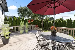 14 John Dr, Old Bethpage, NY 11804 - Photo 27