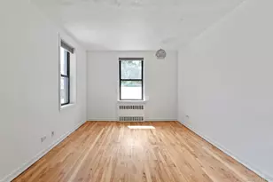 87-10 34th Ave, Jackson Heights, NY 11372 - Photo 3