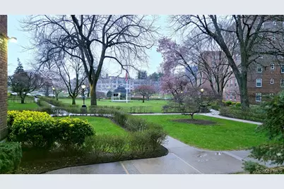 220 Pelham Road #3L, New Rochelle, NY 10805 - Photo 5