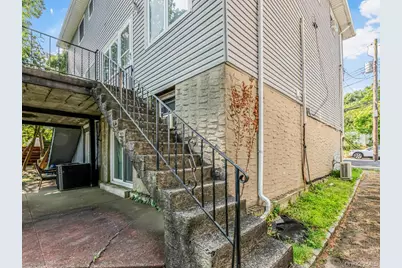 8 Gerri Lane, Yonkers, NY 10703 - Photo 23