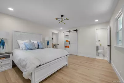 2001 Wellington Court, Westbury, NY 11590 - Photo 11