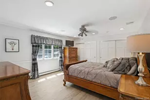 6 Hilltop Dr, Syosset, NY 11791 - Photo 25