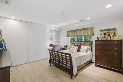 6 Hilltop Drive, Syosset, NY 11791 - Photo 27