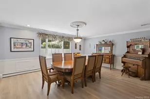 6 Hilltop Dr, Syosset, NY 11791 - Photo 21