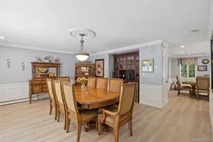 6 Hilltop Dr, Syosset, NY 11791 - Photo 23