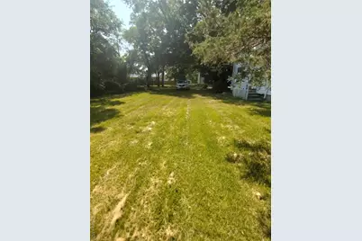 121 Woodland Drive, Mastic Beach, NY 11951 - Photo 9