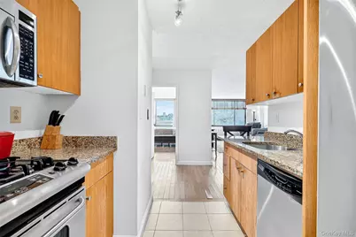 2287 Johnson Avenue #10B, Bronx, NY 10463 - Photo 5