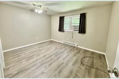 46 Sunset Circle, Bloomingburg, NY 12721 - Photo 9