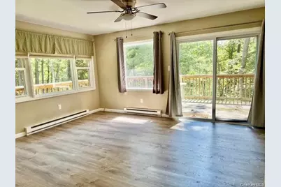 46 Sunset Circle, Bloomingburg, NY 12721 - Photo 5