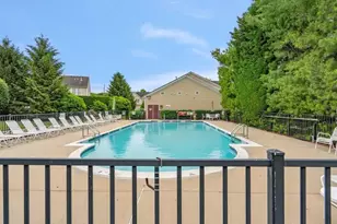 19 Virginia Pine Ln, Bay Shore, NY 11706 - Photo 29