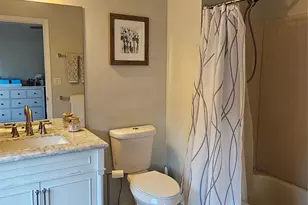 19 Virginia Pine Ln, Bay Shore, NY 11706 - Photo 19