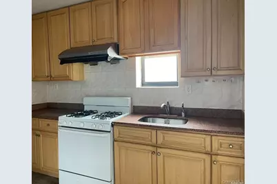 132-25 Pople Ave, Flushing, NY 11355 - Photo 5