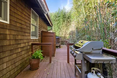 19 Crescent Avenue, Seaview, NY 11770 - Photo 5