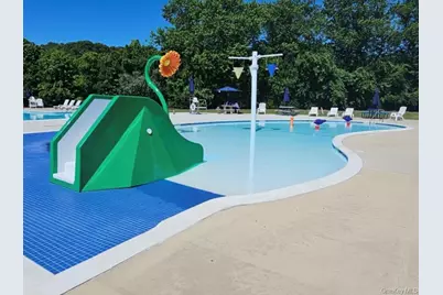 198 Pointe Circle North #198, Coram, NY 11727 - Photo 23