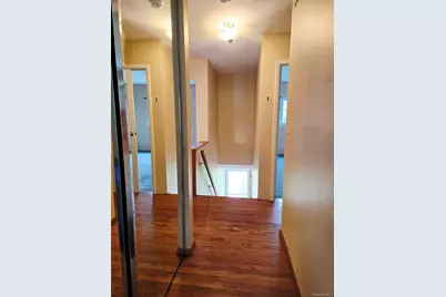 198 Pointe Circle North #198, Coram, NY 11727 - Photo 7