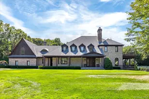 2 Sunset Dr, Saint James, NY 11780 - Photo 3