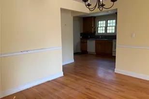 184 Mt Vernon Ave, Medford, NY 11763 - Photo 19