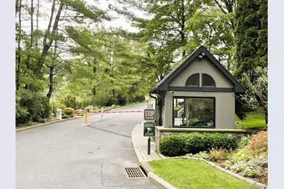 414 Pine Grove Lane, Hartsdale, NY 10530 - Photo 25