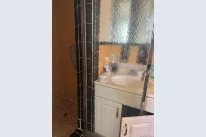 141-25 Northern Boulevard #C4, Flushing, NY 11354 - Photo 15