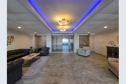 740 E Broadway #3E, Long Beach, NY 11561 - Photo 3