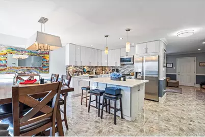 215-29 23rd Avenue #TH4, Bayside, NY 11360 - Photo 3