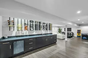 211 Hornbill Dr, Manhasset, NY 11030 - Photo 19