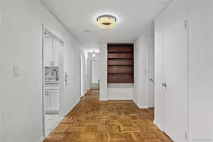 266 Pelham Rd, New Rochelle, NY 10805 - Photo 3