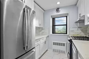 266 Pelham Rd, New Rochelle, NY 10805 - Photo 11