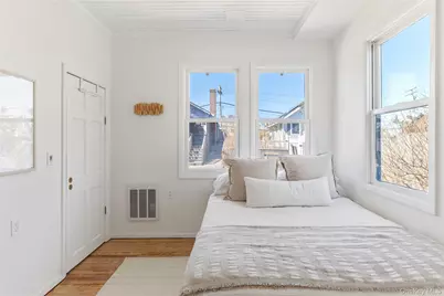 12 Surfview Walk, Seaview, NY 11770 - Photo 21