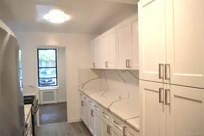 632 Warburton Avenue #3M, Yonkers, NY 10701 - Photo 5