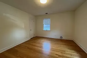 8 Dunes Ln, Port Washington, NY 11050 - Photo 3