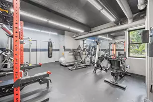 87-10 51st Ave Elmhurst Ave, Elmhurst, NY 11373 - Photo 17