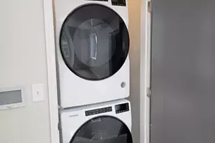 58 Smith St, Poughkeepsie, NY 12601 - Photo 9