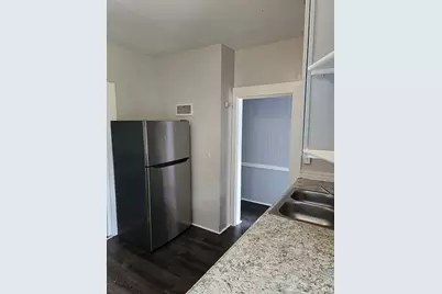 146 Mansion #2, Poughkeepsie, NY 12601 - Photo 3