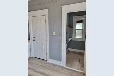 91 Pershing Avenue, Poughkeepsie, NY 12601 - Photo 9