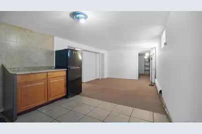 107-43 Inwood Street, Jamaica, NY 11435 - Photo 35