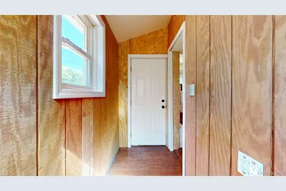 24 8th Avenue, Sea Cliff, NY 11579 - Photo 17