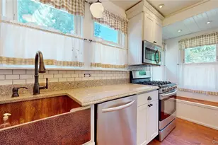 24 8th Ave, Sea Cliff, NY 11579 - Photo 13