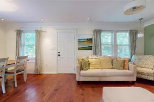 24 8th Ave, Sea Cliff, NY 11579 - Photo 5