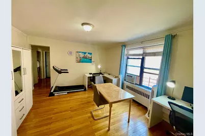 4425 Macnish Street #5B, Elmhurst, NY 11373 - Photo 7