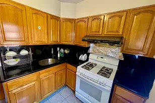 44-25 Macnish St, Elmhurst, NY 11373 - Photo 13