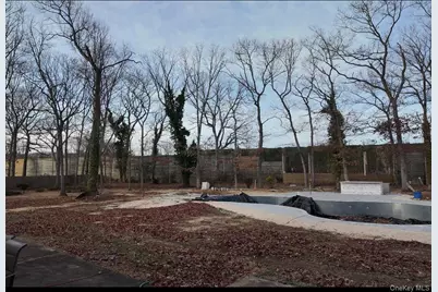 29 Thornwood Drive, Dix Hills, NY 11746 - Photo 13