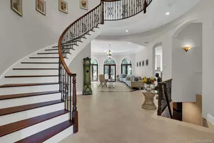 12 Redwood Dr, Dix Hills, NY 11746 - Photo 5