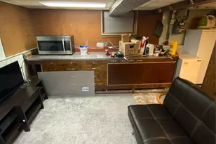 9-39 College Pl, College Point, NY 11356 - Photo 25