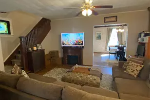 9-39 College Pl, College Point, NY 11356 - Photo 39