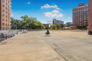 3725 Henry Hudson Pkwy, Bronx, NY 10463 - Photo 21