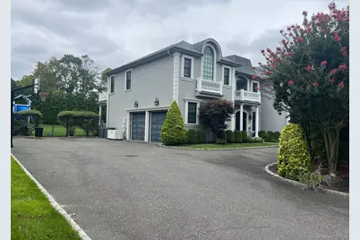 302 Hewlett Neck Road, Woodmere, NY 11598 - Photo 3