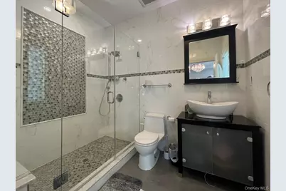 302 Hewlett Neck Road, Woodmere, NY 11598 - Photo 25