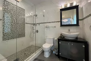 302 Hewlett Neck Rd, Woodmere, NY 11598 - Photo 25